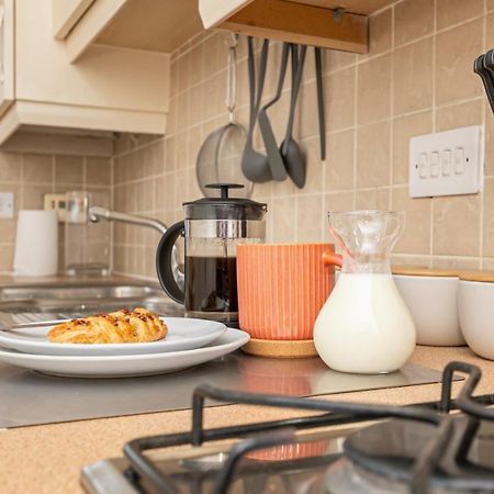Ironside House, Thrapston King Or Twin Beds, Free Parking, Workspace, Corporates, Sleeps 8 Exterior photo